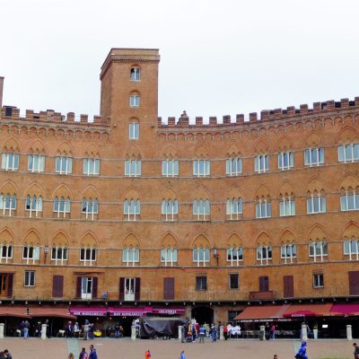 Siena, Palazzo Sansedoni